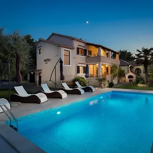 https://apartments-duranca.hotelinzadar.com